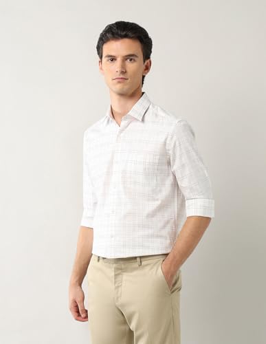 Arrow Men's Checkered Slim Fit Shirt (ARAEOSH2465_Off White