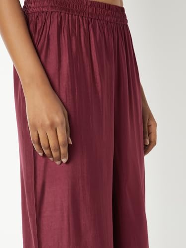 Max Women Embroidered A-line Kurta Set (Red_S)