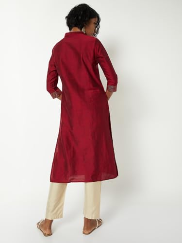 Max Women Embroidered Straight Kurta(Pink_S)