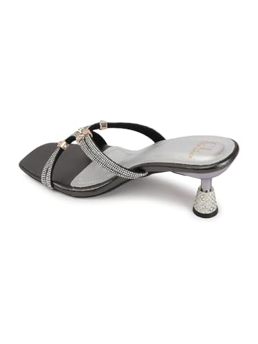 Carlton London Women Sandal,Black,UK-4