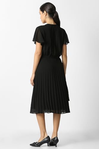 Women Black Solid Party Dress