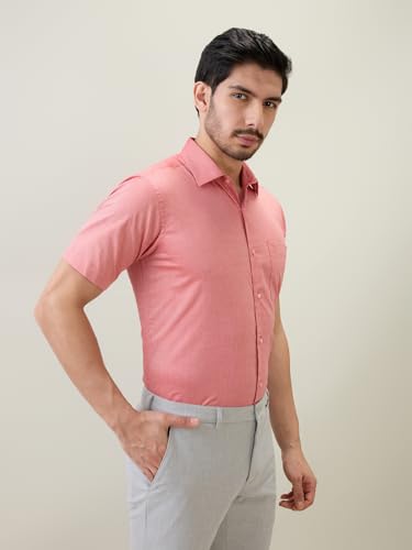 Raymond Men Regular Fit Solid Chambray Pattern Pure Cotton Semi Cutaway Collar Half Sleeve Formal Shirt