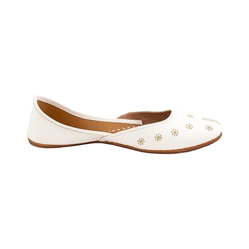 KORAKARI Women's Genuine Leather Traditional Ethnic Vanilla Handmade Punjabi Jutti, Leather Flat Comfortable Mojaris for Girls (Size: UK6, White)