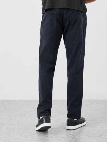 Styli Men's Regular Jeans (7012185407_Black_6_38)