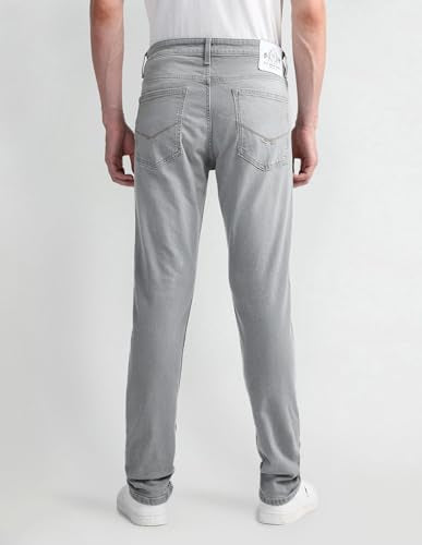 U.S. POLO ASSN. Mens Brandon Slim Tapered Jeans (UDJENO1823_Grey_30)