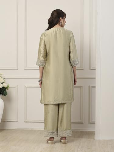 BIBA Women Green Poly Viscose Straight Suit Set_34