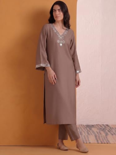Varanga Mirror Embroidered Thread Work Straight Kurta