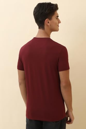 Men Maroon Graphic Print Crew Neck T-Shirt