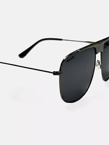 Men Aviator Metal Frame UV-Protected Sunglasses
