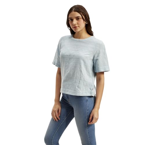 Levi's Women's Classic Fit Blouse (A7822-0003