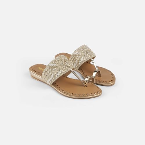 Mochi Women Chappals UK/7 EU/40(35-2114)