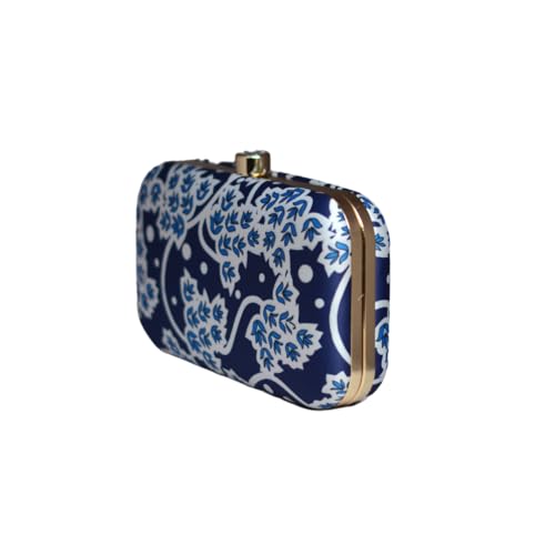 Artklim Blue And White Printed Clutch