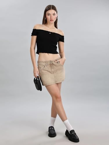 Slim Fit Solid Mid Rise Skirt