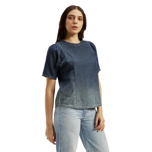 Levi's Women's Classic Fit Blouse (002VJ-0003