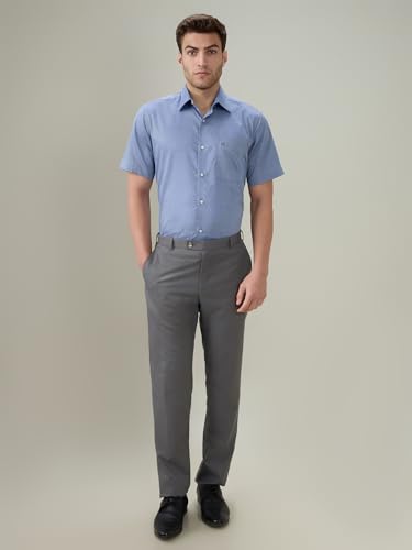 Raymond Men Regular Fit Solid Chambray Pattern Pure Cotton Semi Cutaway Collar Half Sleeve Formal Shirt