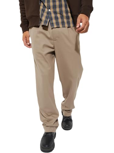 URB_N Men Solid Relaxed Fit Trousers