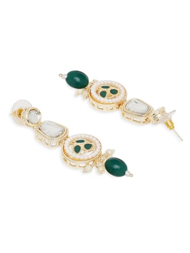OOMPH Jewellery Green Kundan & Pearls Necklace Set with Drop Earrings & Maangtikka For Women & Girls Stylish Latest (STSET163_Z)- For Women & Girls Stylish Latest