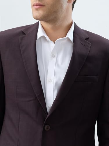 Raymond Men Contemporary Fit Checks Pattern Polyester Blend Notch Lapel Full Sleeve Formal Suit Maroon