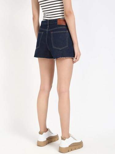 Regular Fit Solid Mid Rise Shorts