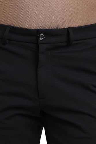 Men Black Solid Slim Fit Shorts