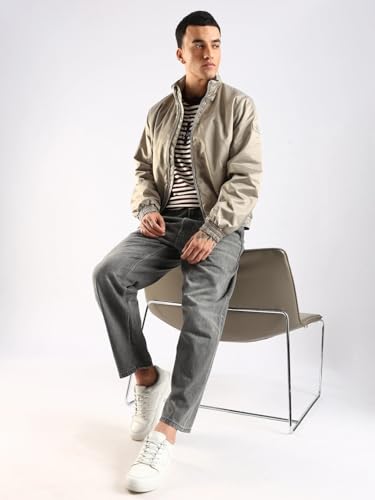 Solid Regular Fit Polyester Jacket