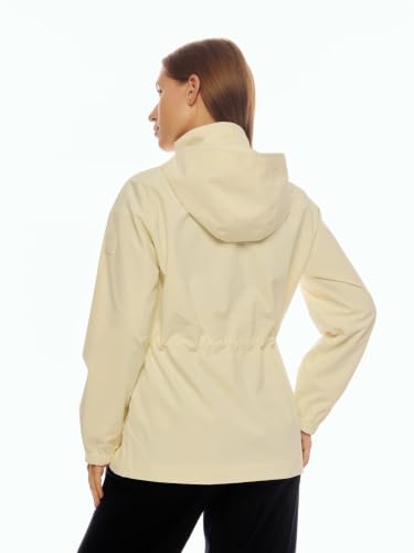 Regular Fit Polyester Hooded Neck Windcheater Jacket