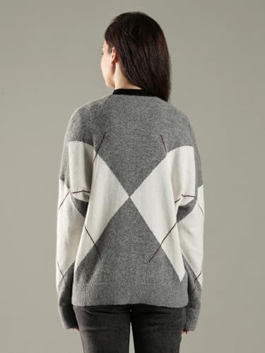 Regular Fit Nylon V-Neck Sweater