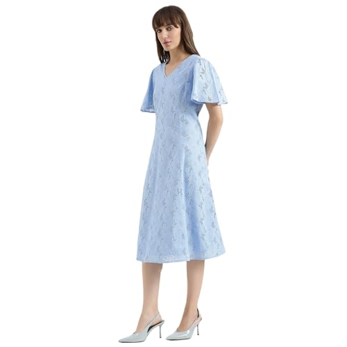 United Colors of Benetton Regular Fit V-Neck Schiffli Embroidered Dress (Size : M) - 26P4WVNDRS83I51B Blue