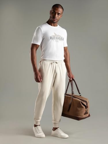 Tommy Hilfiger Regular Fit Solid Mid Rise Jogger Beige