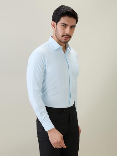 Raymond Men Contemporary Fit Structure Pattern Bamboo Polyester Blend Semi Cutaway Collar Full Sleeve Formal Shirt Green