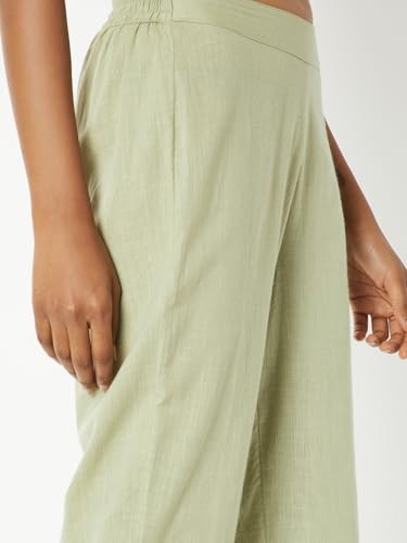 Max Women Embroidered Straight Kurta Set (Green_S)