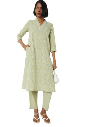 Max Women Embroidered Straight Kurta Set (Green_S)