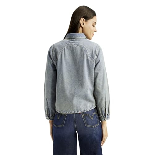 Levi's Women's Solid Light-Blue Relaxed Fit Shirt