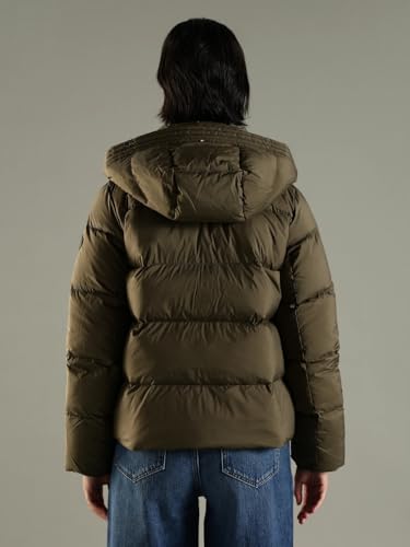 Regular Fit Polyester Hooded Neck Puffer Jacket