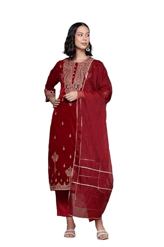 Aarke Ritu Kumar Maroon Gianna Velvet Kurta With Pant And Dupatta