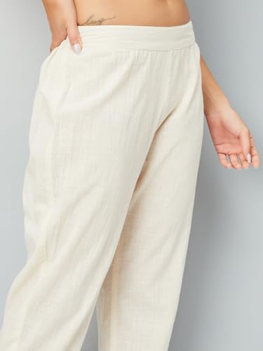 Max Women Floral Print Straight Kurta Set (Off White_M)