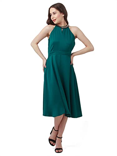 Zink London Women's Green Embellished Regular Midi Dress