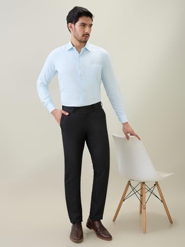 Raymond Men Contemporary Fit Structure Pattern Bamboo Polyester Blend Semi Cutaway Collar Full Sleeve Formal Shirt Green