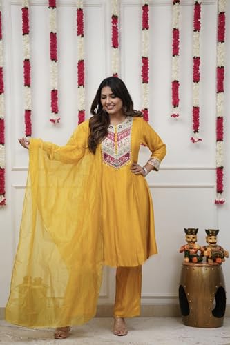 VARNI FABRICS: A lady's First Love Women's Chanderi Yellow Embroidered Kurta Pant Set With Dupatta, Ethnic Wear (IN, Alpha, XL, Regular)