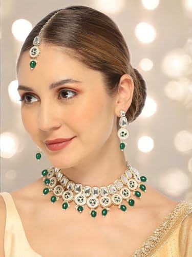OOMPH Jewellery Green Kundan & Pearls Necklace Set with Drop Earrings & Maangtikka For Women & Girls Stylish Latest (STSET163_Z)- For Women & Girls Stylish Latest