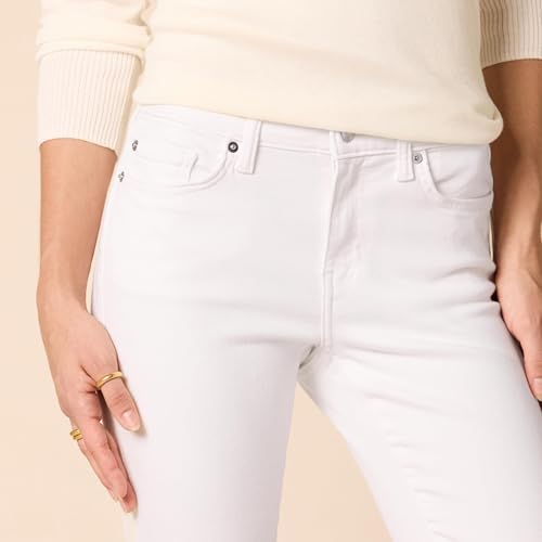 Amazon Essentials Women's Skinny Jean Pant, White, 6 Short