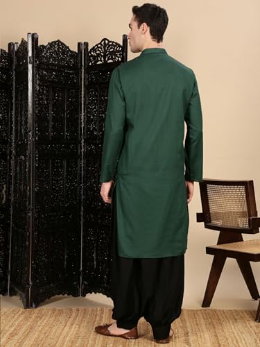 Sanwara Handcrafted Deep Green Cotton Kurta Set Men’s Choice for Navratri Diwali Festivals