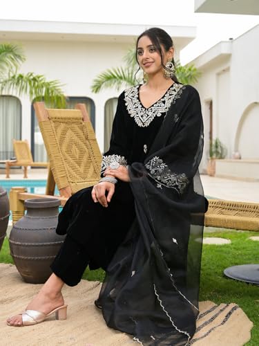 Divena Floral Embroidered Regular Zardozi Velvet Kurta with Trousers & Dupatta