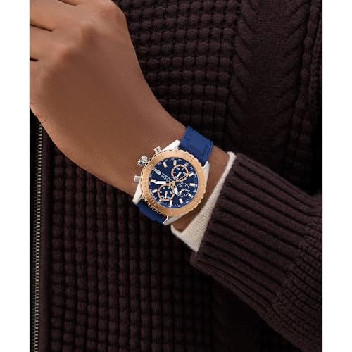 GUESS Blue Round Dial Analog Men's Watch - GW0967G4