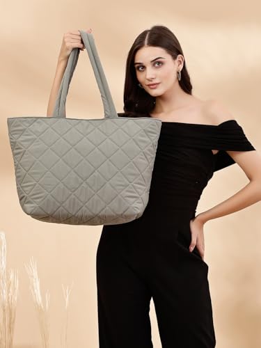 Anekaant Uno Sage Green Polyester Diamond Quilted Handheld Bag