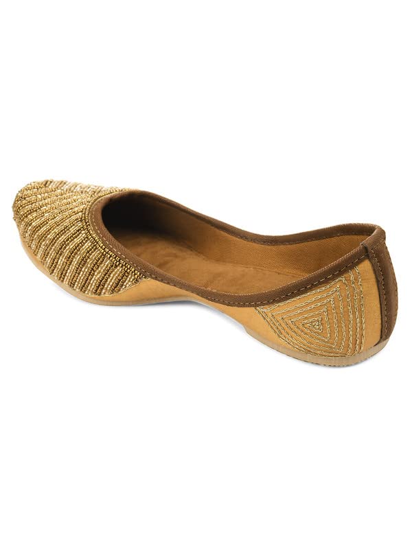 DESI COLOUR Women Ethnic Footwear Mojari/Punjabi Jutti-Sleek Pearl-Gold