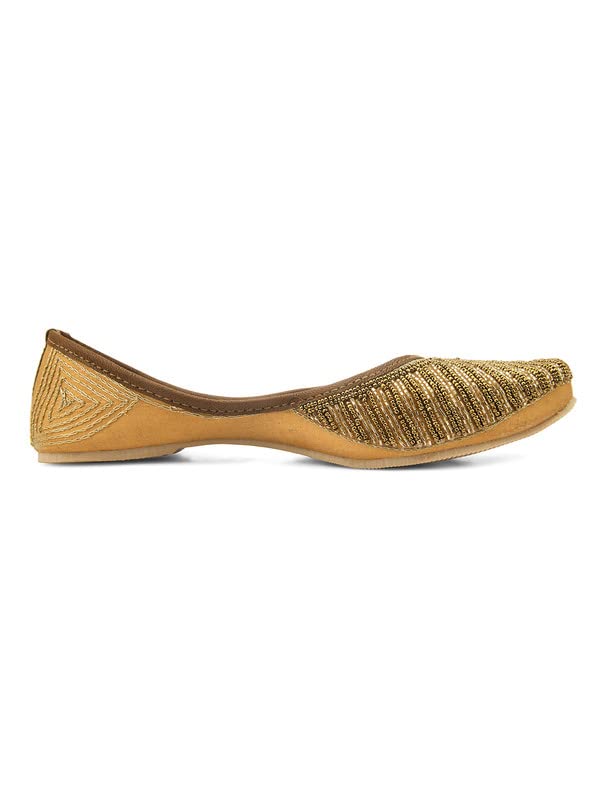 DESI COLOUR Women Ethnic Footwear Mojari/Punjabi Jutti-Sleek Pearl-Gold