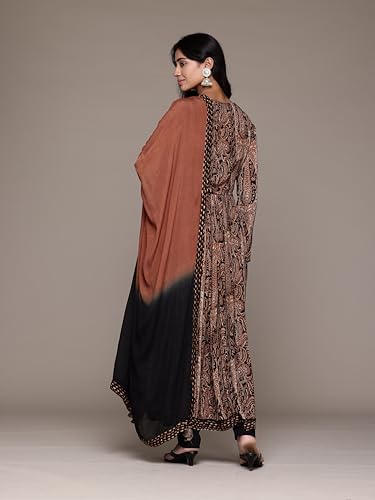 Blue Meraki Border Kurta With Churidar And Dupatta