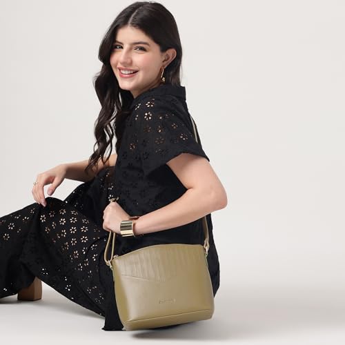 Fastrack City Beat Sling | Olive Faux-Leather Women’s Handbag | Adjustable Strap with Zipper Closure, Spacious Compartment & Stitch Detailing for Everyday Carry