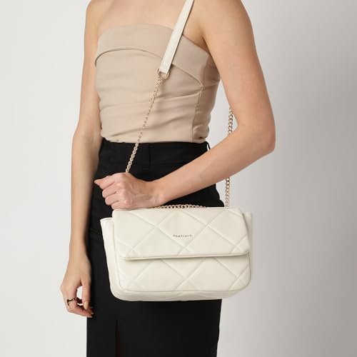 Fastrack Quiltpop Shoulder Bag | Quilted Faux-Leather Women’s Handbag | Gold Chain Accent, Zipper + Magnetic Closure, Spacious Compartment with Internal & External Pockets | Everyday & Casual Carry